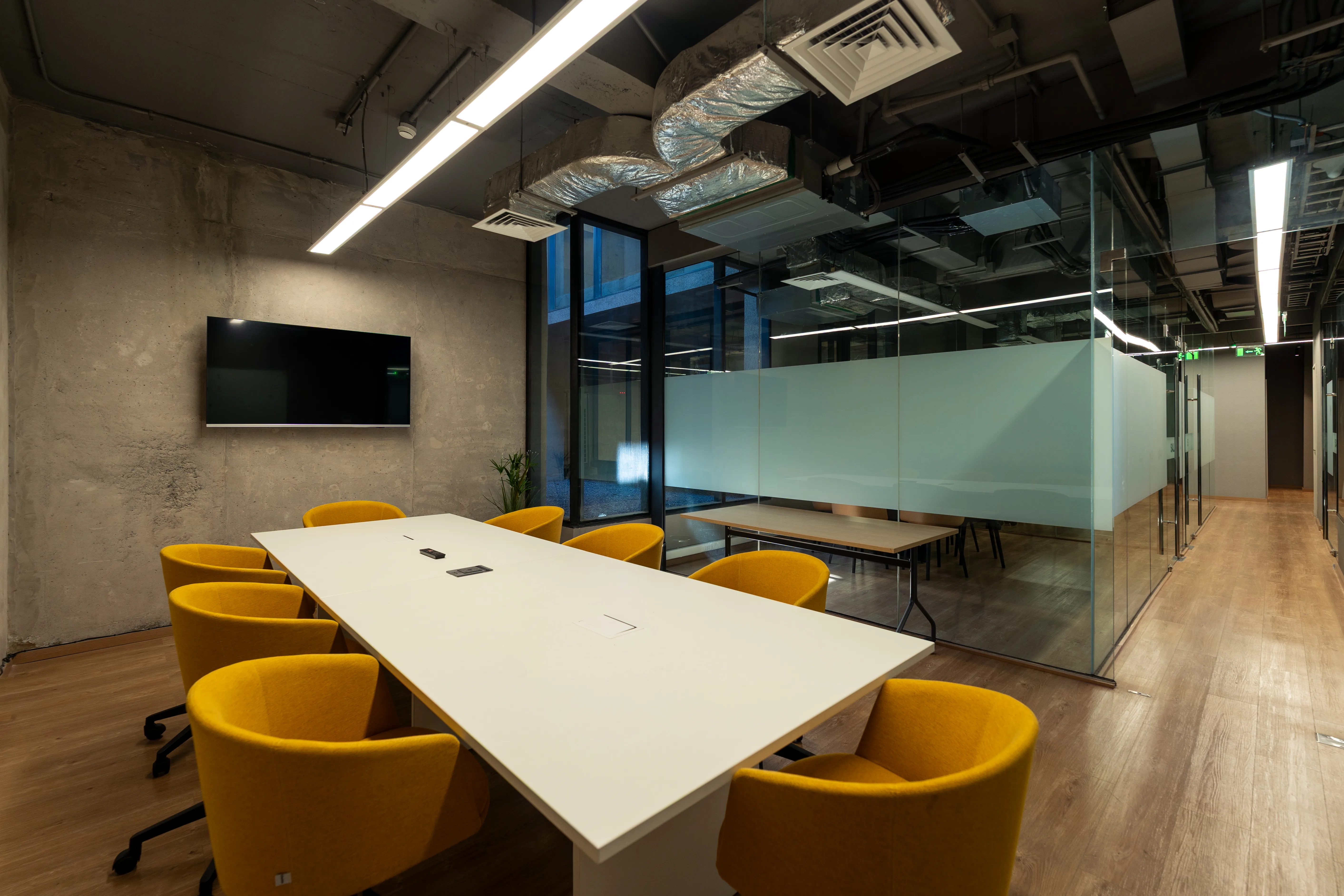 Work Plaza 1