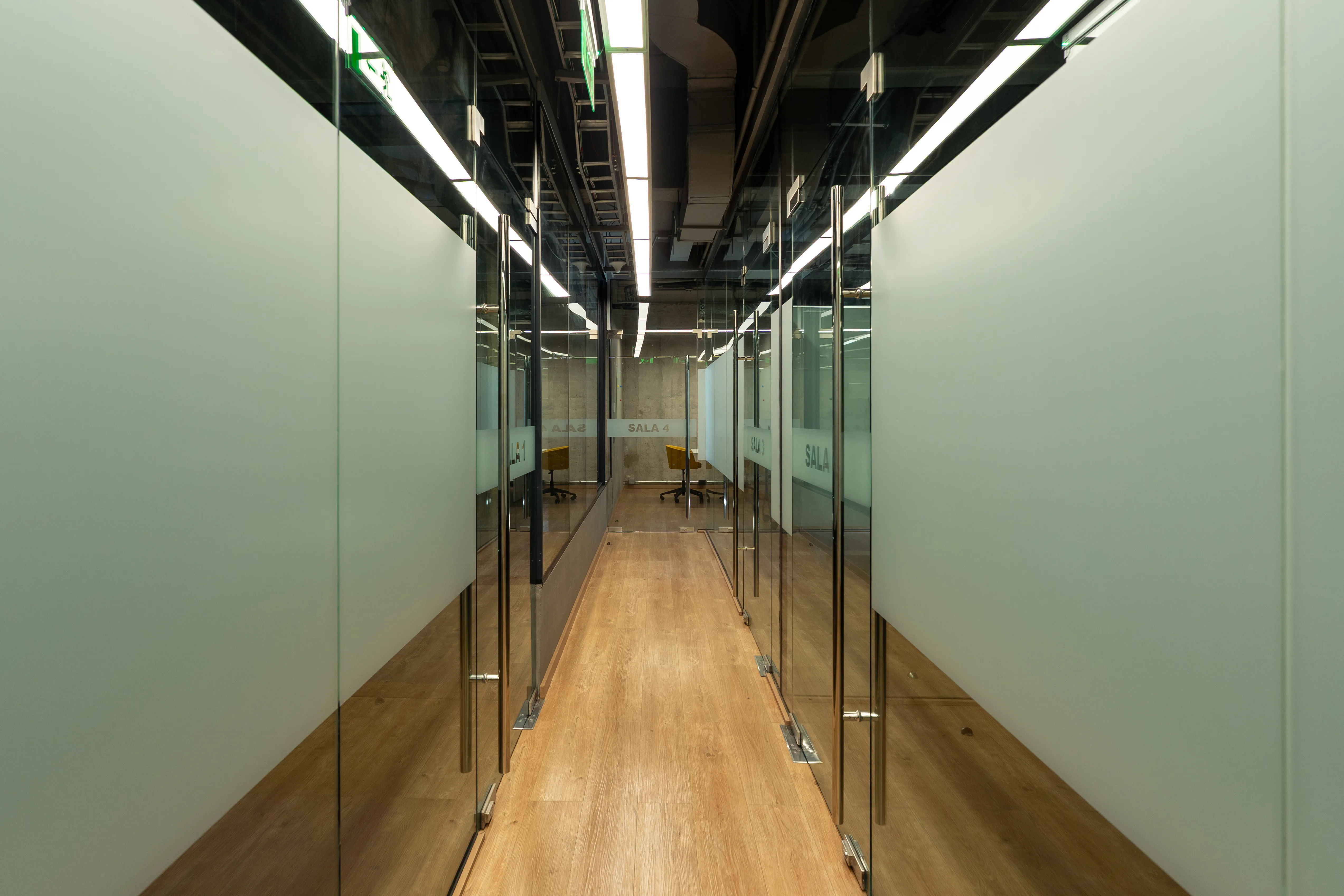 Work Plaza 5